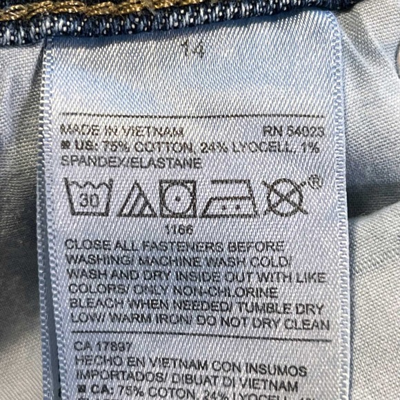 Old Navy High Rise Slouchy Straight Jeans Womens Sz 14 Stretch Button Fly - Picture 6 of 8